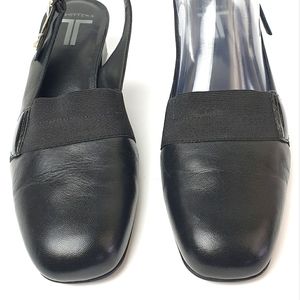 Trotters leather Slingback pump adjustable stretchy comfort low heel size 8.5